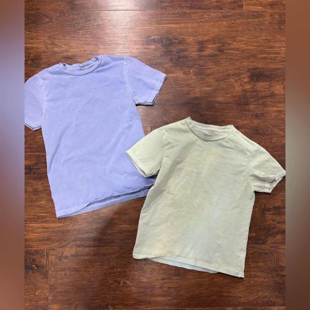 Temperature coloring changing shirts